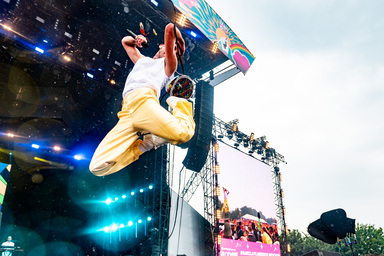 Mika performing at Isle of Wight Festival 2023